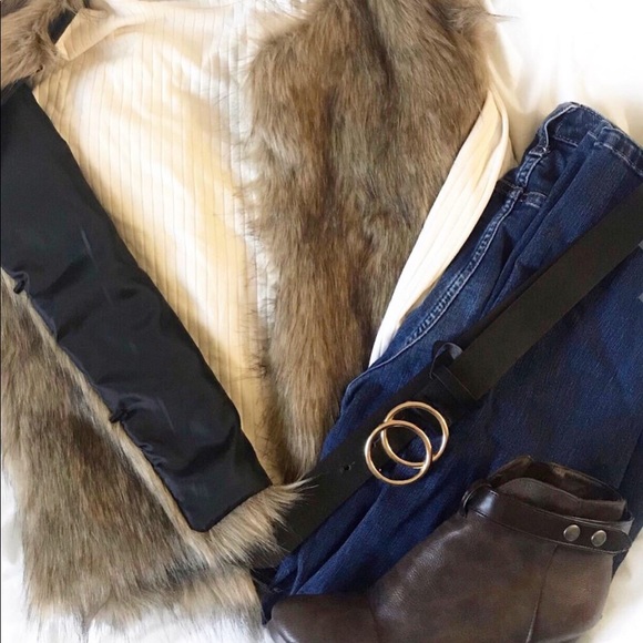 Gold buckle Double round ring leather belt - Picture 2 of 4